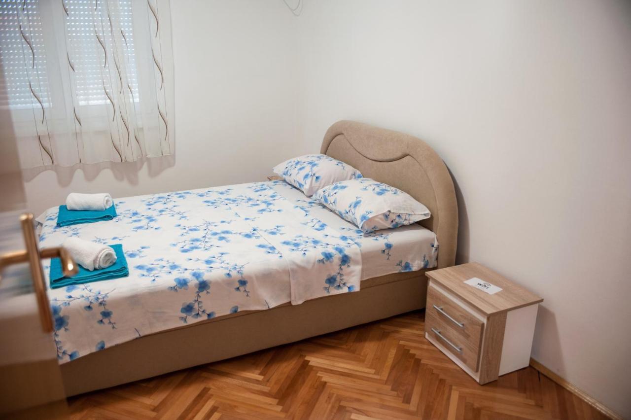 Апартаменты Apartman Nikola Требинье Экстерьер фото